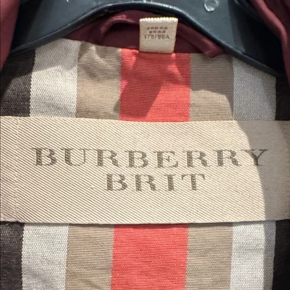 Burberry Burgundy Hooded Trench Coat - Picture 3 of 8
